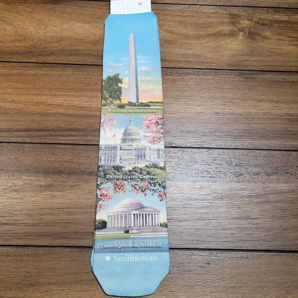 Smithsonian Calf Socks Washington DC - NWT - Picture 3 of 4